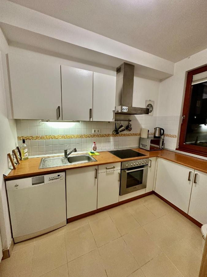 Central Apartment With Balcony Budapest Eksteriør bilde