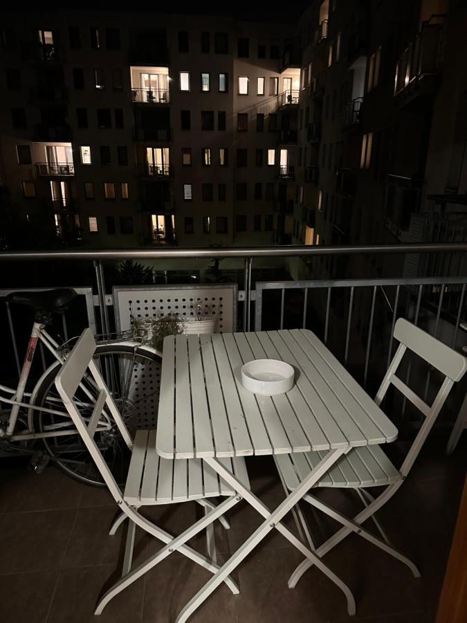 Central Apartment With Balcony Budapest Eksteriør bilde