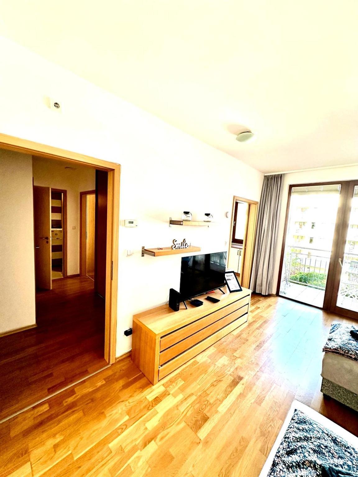 Central Apartment With Balcony Budapest Eksteriør bilde